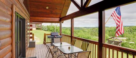 House (3 Bedrooms) | Front of property