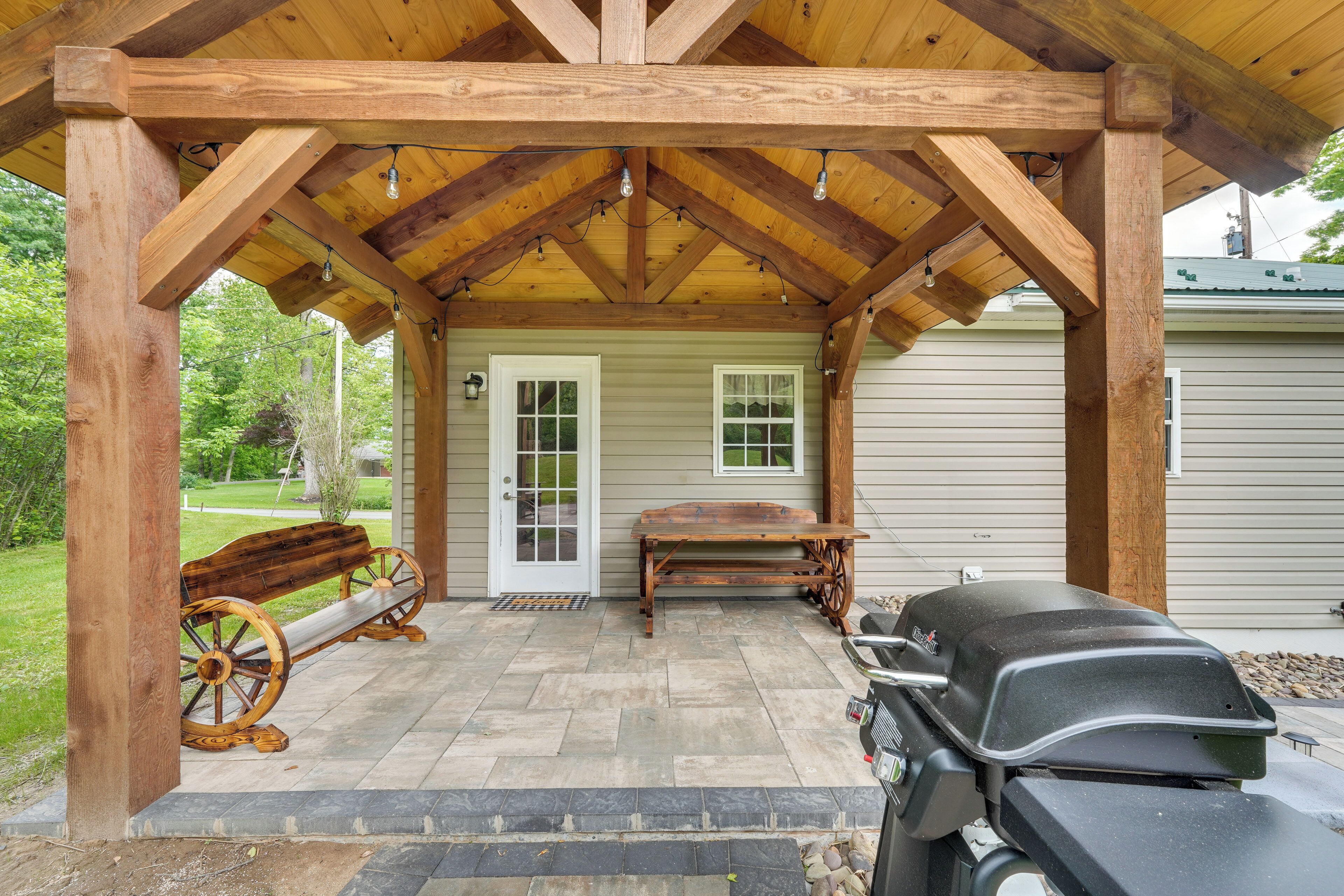 House (2 Bedrooms) | Interior