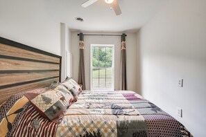 House (2 Bedrooms) | Bahagian dalam