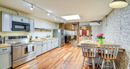 Walkable Townhome: 'M on Main' in Wytheville
