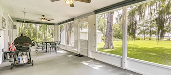 Dock + Screened Porch: Lake Istokpoga Retreat