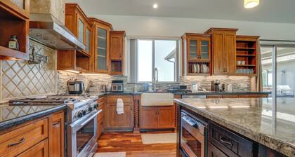 On-site Vineyard: Gem on 10 Acres in Pilot Hill!