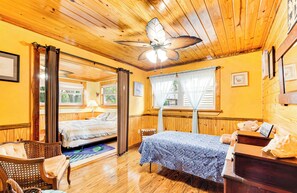 Cottage (1 Bedroom) | Interior
