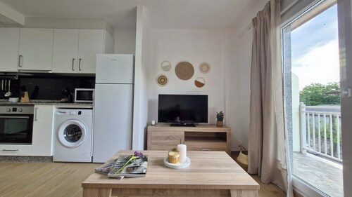 APARTAMENTO COMPLETO CON TERRAZA