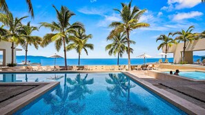 House - Panoramic Hot Tub Oceanview Luxury 4BR Penthouse (Puerto Vallarta)