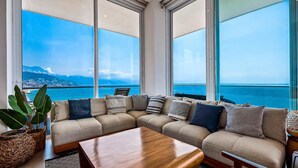 House - Panoramic Hot Tub Oceanview Luxury 4BR Penthouse (Puerto Vallarta)