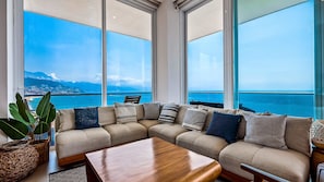 House | 4 bedrooms, Internet - Panoramic Hot Tub Oceanview Luxury 4BR Penthouse (Puerto Vallarta)