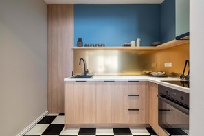 Apartment | 3 bedrooms, Internet - Spacious 3BR by Cismigiu Gardens Calea Victoriei (Bucharest)