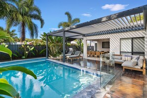 House - Curlews Nest - Pool BBQ and Beach (Cairns)