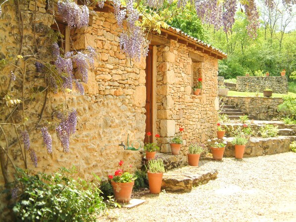 Enceinte de l’hébergement