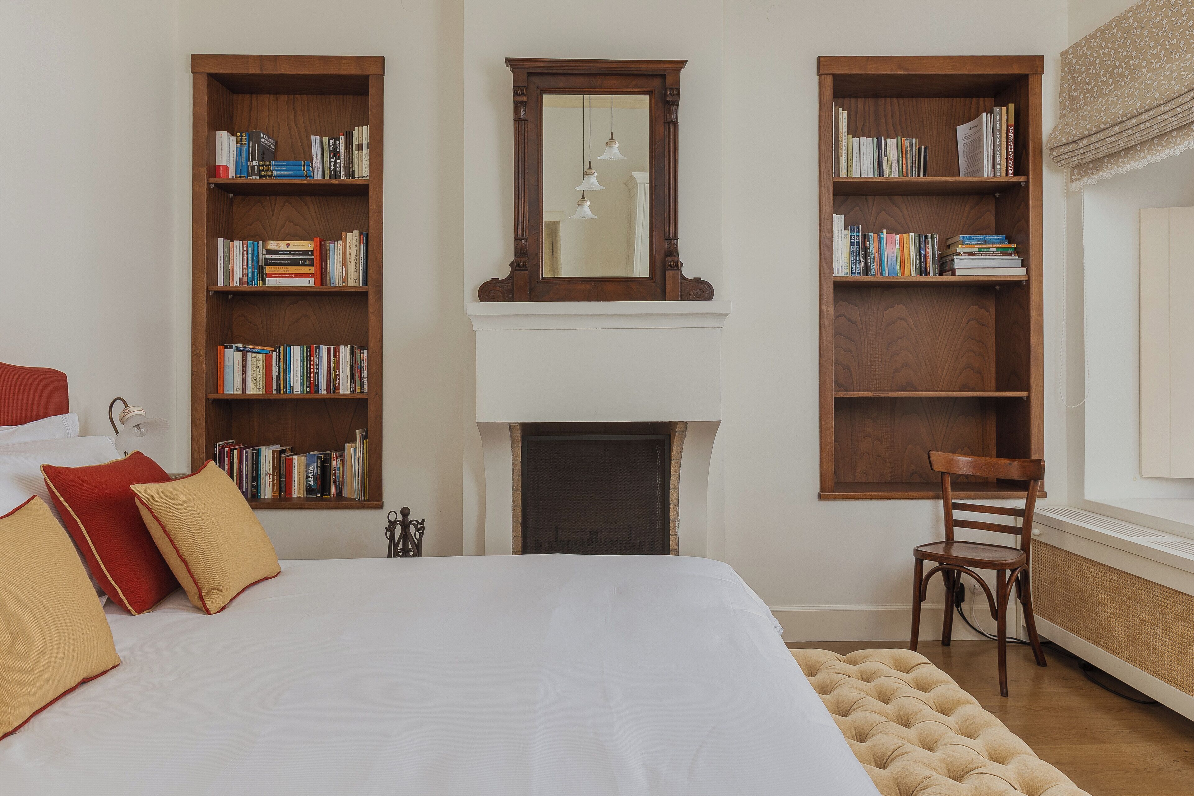 5 bedrooms, WiFi, bed sheets