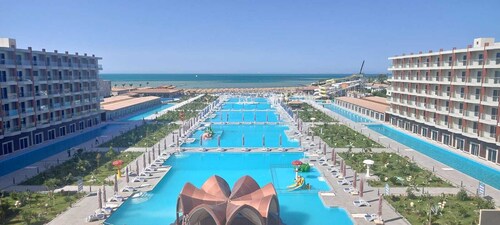 Rewaya Majestic Resort