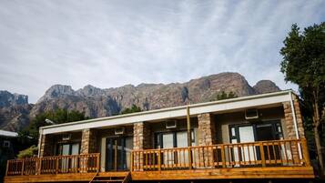 Basic Double Room, 1 Double Bed, Air conditioning, Mountain View | Terrace/patio