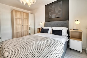Apartemen | Setrika/meja setrika dan seprai linen