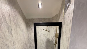 مناشف