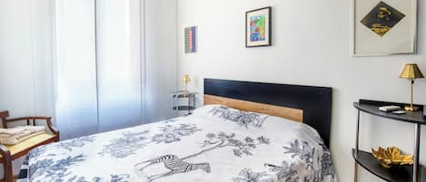 1 quarto, ferros/tábuas de passar roupa, Wi-Fi de cortesia