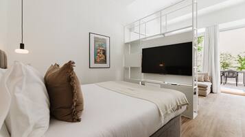 1 slaapkamer, een strijkplank/strijkijzer, gratis wifi, beddengoed