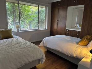 2 bedrooms, bed sheets