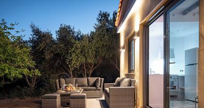 Seaside Villa Angel - Samos Cozy Getaway