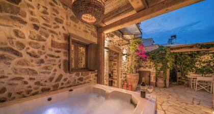 Boutique Cretan house - Old Malia (Incl. Jacuzzi)
