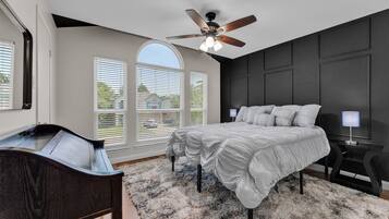 House, 4 Bedrooms | 4 bedrooms, laptop workspace, free WiFi