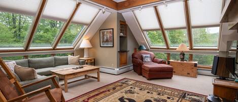 Apartment, 4 Schlafzimmer | Wohnbereich