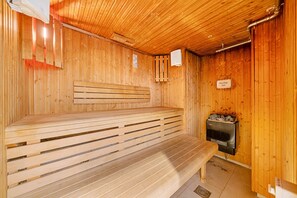 Sauna - Roland House - Deluxe Studio (London)