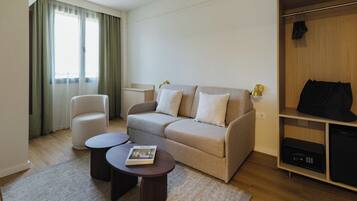 The Gather | Caja fuerte, escritorio, espacio para trabajar con un portátil