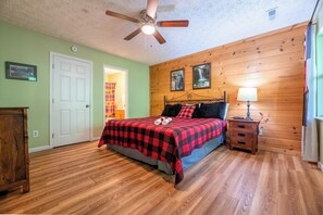 2 chambres, bureau, fer et planche à repasser, Wi-Fi gratuit