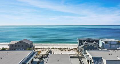 🏖️Beach Views, 1st Floor Unit | Steps to Beach | Club at Mexico Beach 1A🏖️