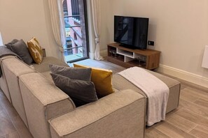 Smart TV, stereo - Historic Gem | Luxe Stay in Prime Spot | 1BR (Manchester)