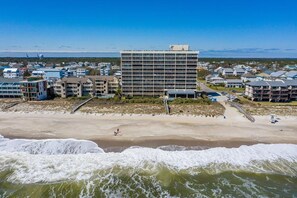 On the beach - Pelican Watch 106 Ocean Front, Elevator, Outdoor Pool, Indoor Pool (Carolina Beach)