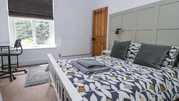 3 bedrooms, individually decorated, individually furnished, free WiFi