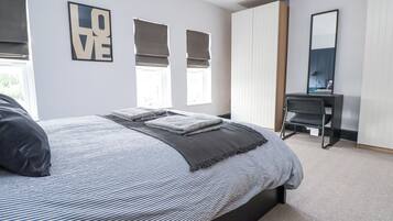 3 bedrooms, individually decorated, individually furnished, free WiFi