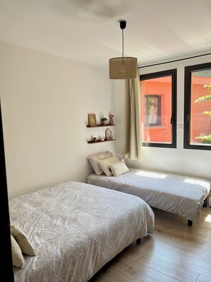 3 habitaciones, wifi gratis y ropa de cama 