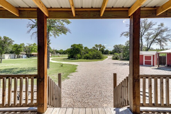 House (3 Bedrooms) | Interior - Hunt, Fish, Unwind: Countryside Escape in Texas! (Hawley)