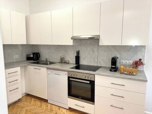 Apartment, 2 Bedrooms, City View | Interior - Apartment in Staatsoper Nähe Prime Location (Vienna)