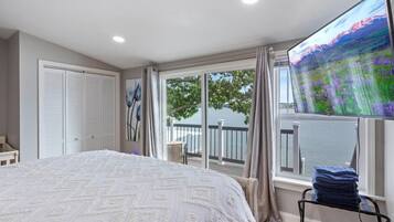 3 habitaciones, tabla de planchar con plancha, cuna de viaje y wifi
