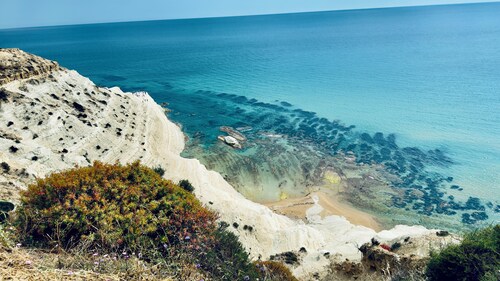 Charming Sicilian Stay 1BR Home in the Heart of Mussomeli