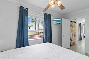 1 dormitorio, tabla de planchar con plancha, wifi gratis y ropa de cama