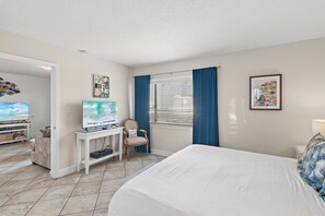 1 habitación, tabla de planchar con plancha, wifi gratis y ropa de cama