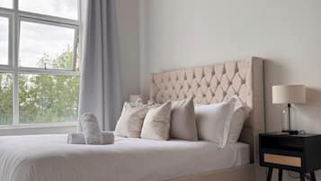 2 bedrooms, WiFi, bed sheets, wheelchair access