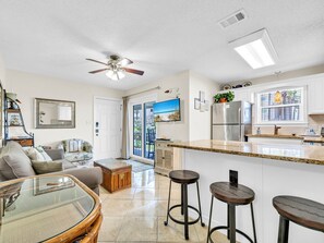 Smart TV, DVD player