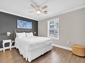 2 chambres, fer et planche à repasser, Wi-Fi gratuit, draps fournis