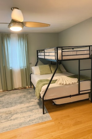 3 habitaciones, wifi gratis y ropa de cama 