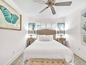 1 chambre, fer et planche Ă repasser, Wi-Fi gratuit, draps fournis