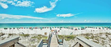 Playa en los alrededores