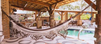 Casa em Gravata com Piscina e Lareira