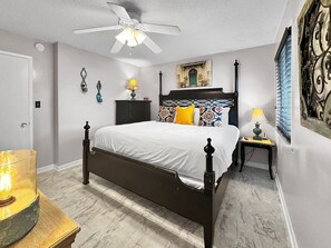 3 bedrooms, iron/ironing board, free WiFi, bed sheets - ⛱️Quick walk to Beach~2 Pools~3BR SouthBay by the Gulf #29 (Destin)