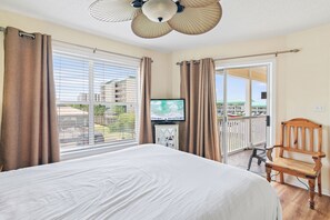 3 makuuhuonetta, silitysrauta/-lauta, ilmainen Wi-Fi, vuodevaatteet